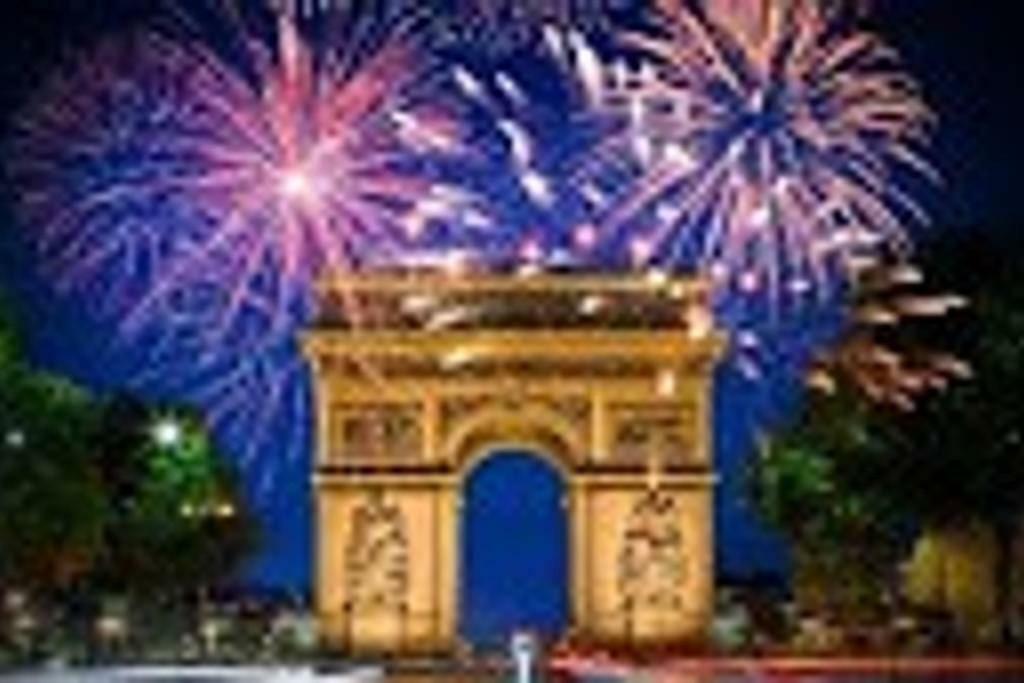 Little Boudoir Of Paris Champs-Elysees Kültér fotó